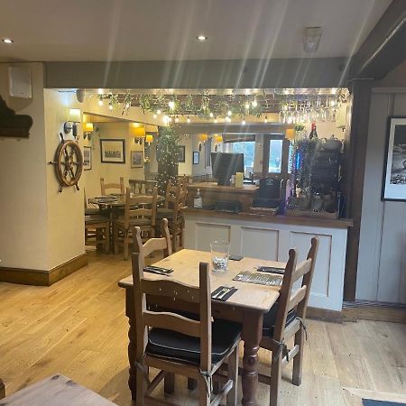 Garddfon Inn Y Felinheli Buitenkant foto