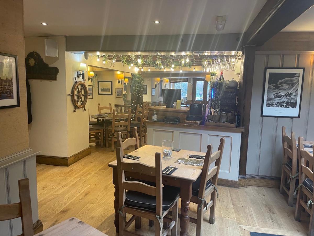 Garddfon Inn Y Felinheli Buitenkant foto